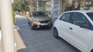 Renault Twingo 2018 FULL EXTRA-thumb-17