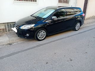 Ford Focus 2012 TITANIUM-thumb-2