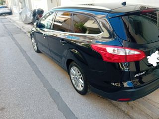 Ford Focus 2012 TITANIUM-thumb-3