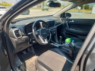 Kia Sportage 2021 1.6 CRDI 136 HP 48V-thumb-9
