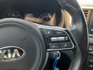 Kia Sportage 2021 1.6 CRDI 136 HP 48V-thumb-11