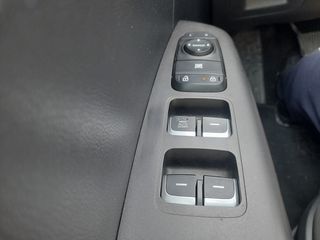 Kia Sportage 2021 1.6 CRDI 136 HP 48V-thumb-16