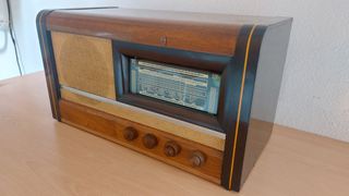 Ραδιόφωνο vintage Philips 495 AN
