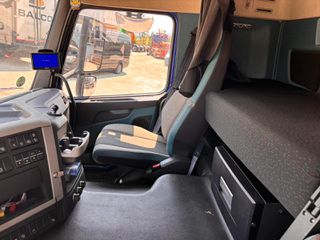 Volvo 2019 FM 380-thumb-8