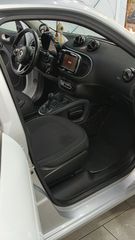Smart ForFour 2018 panorama navi-thumb-9