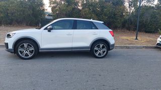Audi Q2 2018 TFSI-thumb-16