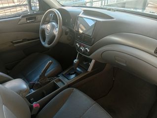 Subaru Forester 2010 FULL EXTRA!!ΑΥΤΟΜΑΤΟ!!ΔΕΡΜΑΤΙΝΟ ΣΑΛΟΝΙ!!!!-thumb-12