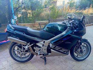 Honda VFR 750 1992-thumb-3