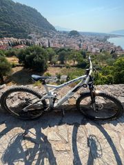Downhill - Enduro - Trail Cube 2020 stereo 140 hpc race