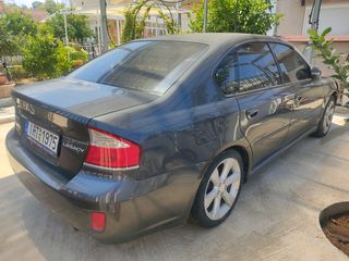 Subaru Legacy 2007-thumb-3