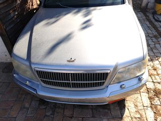 Hyundai Equus 2004 centennial 4.5 V8 powered by mitsubishi-thumb-1