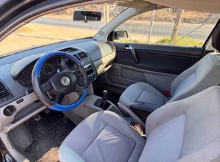 Volkswagen Polo 2005 1.4/AC-thumb-7