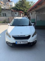 Peugeot 2008 2016 1.2 PURETECH 110 ALLURE-thumb-1