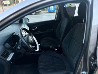 Kia Picanto 2011-thumb-14