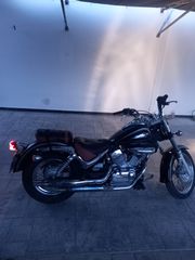 Suzuki VL 250 2000-thumb-2