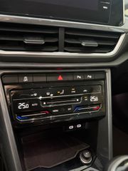 Volkswagen T-Roc 2022 STYLE-thumb-12