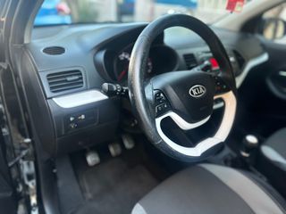 Kia Picanto 2012-thumb-18