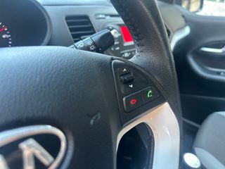 Kia Picanto 2012-thumb-21