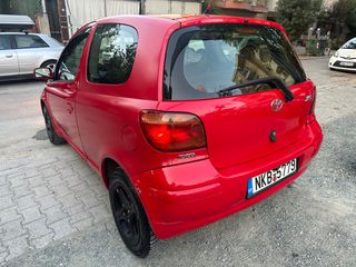 Toyota Yaris 2004 YARIS 1.3-thumb-5