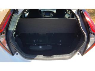 Toyota Aygo 2022 X-PLAY-thumb-13