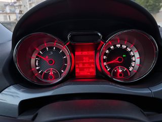 Opel Adam 2017 1.4  Turbo S-thumb-9