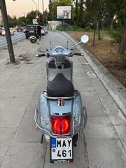 Piaggio Vespa GTS 300 2022-thumb-10