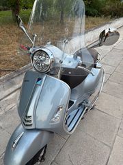 Piaggio Vespa GTS 300 2022-thumb-17