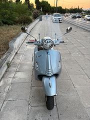 Piaggio Vespa GTS 300 2022-thumb-18