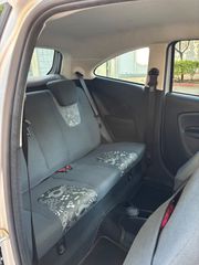 Ford Ka 2012-thumb-10