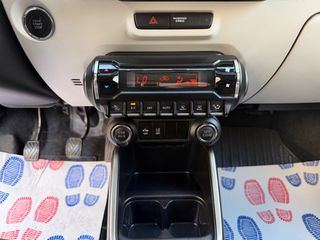 Suzuki Ignis 2018 GLX - NAVI, KLIMA! HYBRID-thumb-30