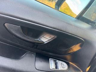 Mercedes-Benz Vito 2021-thumb-11