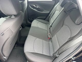 Hyundai i 30 2021 T-GDI PREMIUM-thumb-8
