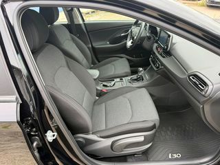 Hyundai i 30 2021 T-GDI PREMIUM-thumb-12