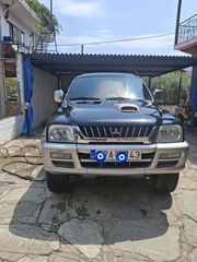 Mitsubishi L200 2001