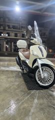 Piaggio Beverly 300i 2015-thumb-3