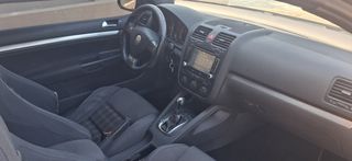 Volkswagen Golf 2006 GTI DSG F1 ηλιοροφή stage2 300hp black edition-thumb-10