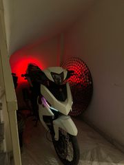 Malaguti Spectre GP 125 2022-thumb-12