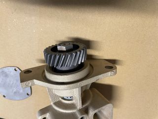 YANMAR 6LP WATER IMPELLER PUMP-thumb-1