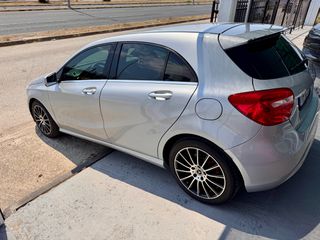 Mercedes-Benz A 180 2015 Ελληνικής αντιπροσωπείας!!! Αυτόματο !!! Book Service-thumb-5