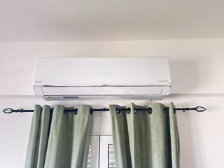 Πωλείται κλιματιστικό Toyotomi eco DC Inverter σε πλήρη λειτουργική κατάσταση. Ιδανικό για σπίτι, εξοχικό ή φοιτητικό διαμέρισμα.