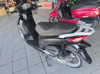 Sym Symphony ST 125 2006-thumb-12
