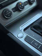 Volkswagen Passat 2015 R-LINE ΑΥΤΟΜΑΤΟ ΜΕ NAVIGATION-CAMERA-CLIMA-KEYLESS-thumb-32