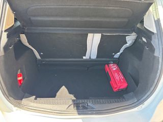 Ford B-Max 2017-thumb-12