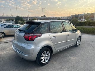 Citroen C4 Picasso 2011-thumb-10