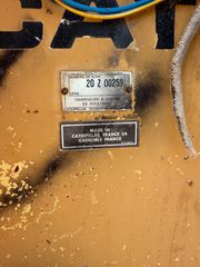 Φορτωτής Με Ερπύστριες CAT 1989 D953-thumb-2