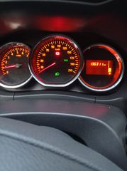 Dacia Duster 2014-thumb-4