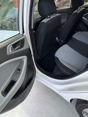 Hyundai i 20 2016-thumb-7