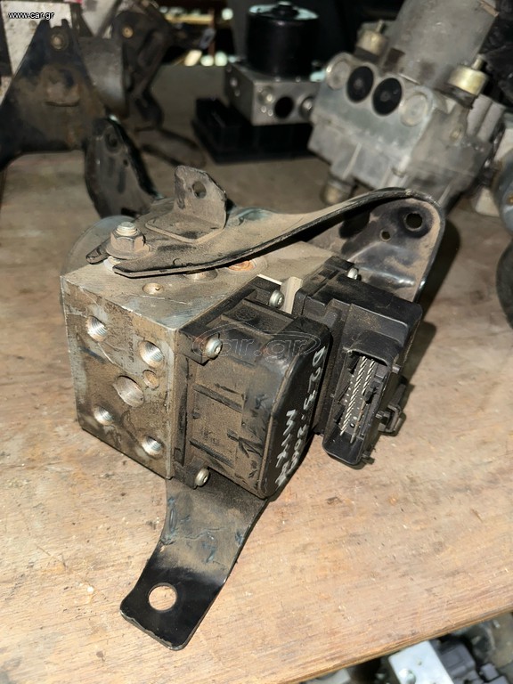 ΜΟΝΑΔΑ ABS NISSAN NAVARA D22 05-11