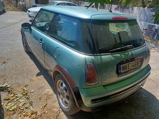 Mini Cooper 2004 One-thumb-1