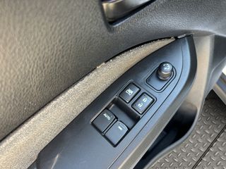 Suzuki Vitara 2015 GL DIESEL 1.6lt 120hp Α' Χέρι-thumb-8